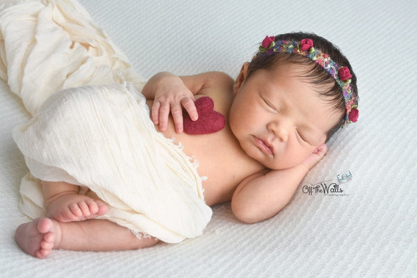 Single deep red crimson burgundy maroon felted wool hearts heart newborn photography prop